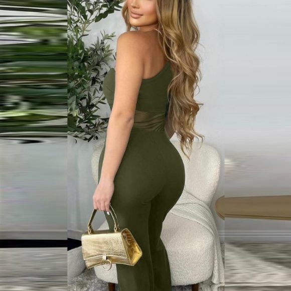 One Shoulder Jumpsuit - Picture 2 of 4